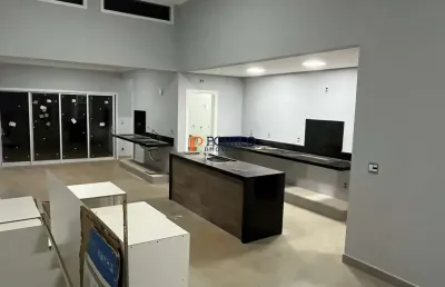 Casa térrea com 3 suítes, à venda no condomínio royal garden em paulínia/sp