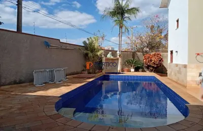 Sobrado à venda de 300m² no jardim europa - paulínia