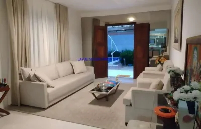 Casa com 5 quartos para alugar na Rua Praia de Mar Grande, 38, Vilas do Atlantico, Lauro de Freitas