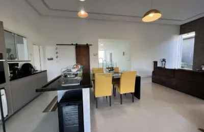 Casa em condomínio aphaville - 3 suítes por r$ 1.490.000