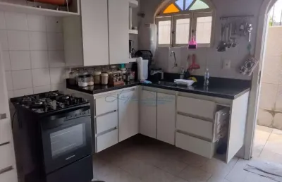 Casa de rua em vilas do atlântico  -  lauro de freitas
