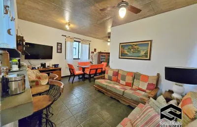 Amplo apartamento, com lazer, apenas 02 quadras do mar!