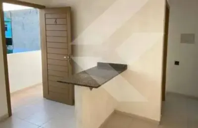 Apartamento  de 1 quarto com garagem privativa coberta