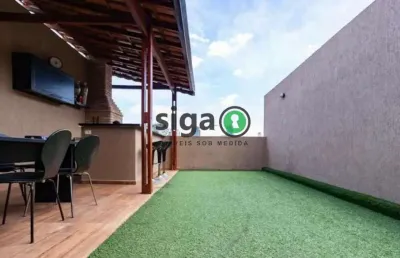 Casa á venda no melhor do brooklin com 3 quartos, reformada, 210m² - 2 vagas!
