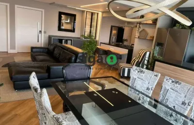 Apartamento com 149m2, 3 suites, 4 banheiros 2 vagas demarcadas e deposito de 3m2