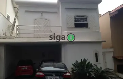 Casa espaçosa e sofisticada em condomínio completo! jardim ampliação