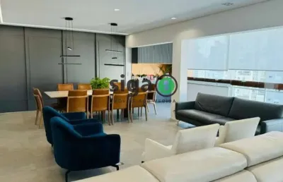 Cobertura duplex com 291m², com 4 suites, 4 vagas no panamby