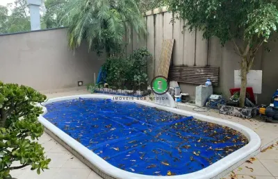 Exclusividade e elegância no condomínio granja do morumbi casa de 4 suítes à venda