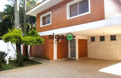 Sobrado para locação  4 quartos com 2 suites, 2 vaga de garagem, 450m²  morumbi