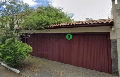 Casa térrea a venda no planalto paulista com 2 suítes e 4 vagas