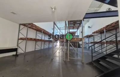 Galpão de 280 metros para loca no locação no metro vila sonia