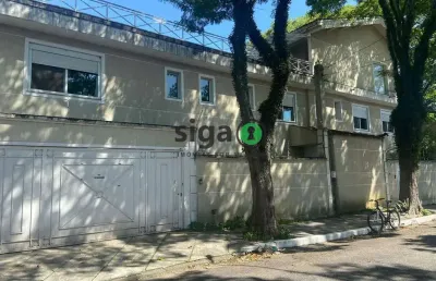 Sobrado em moema - 250m², 4 quartos, 2 vagas á venda !!