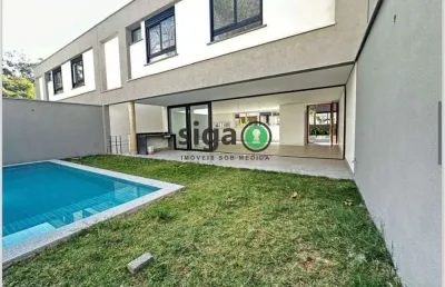 Casa em condomínio à venda  no alto da boa vista com 4 quartos