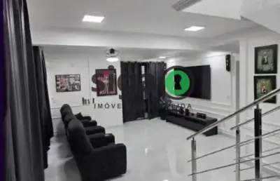 À venda cobertura duplex 450m² | 4 suítes | 5 vagas no butanta