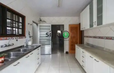 Casa assobradada à venda , com 4 suites, 4 vagas na vila madalena