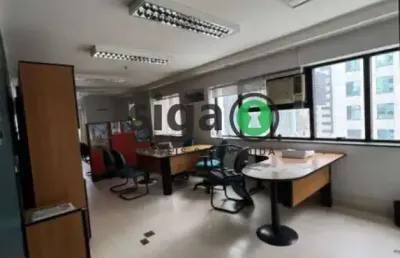 Sala comercial á venda no itaim bibi- 50m², 1 vaga e 2 banheiros