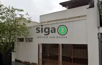Casa no planalto paulista -330m² . 4 quartos e 3 vagas  á venda!!