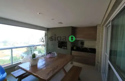 Apartamento com 3 quartos e 3 vagas disponível para venda ou locação.