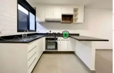 Casa em condomínio para locação com 2 quartos e 1 vaga sem mobilia