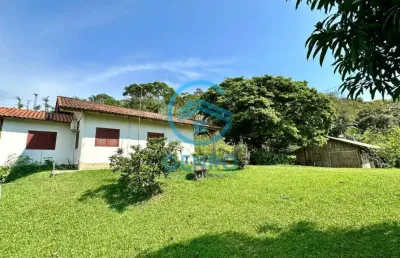 Excelente sítio com lagoa e terreno de 80.000m² (08 hectares) à venda em canelinha/sc