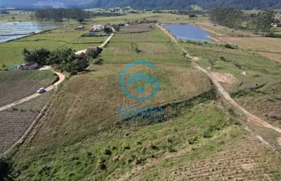 Excelente área para sítio com riacho e terreno de 58.500m² ( 5.85 hectares ) à venda em tijucas/sc
