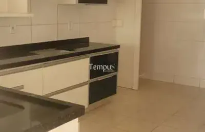Casa padrão, 04 quartos suíte, sala, cozinha e área de serviço jardim esmeralda, cozinha planejada
