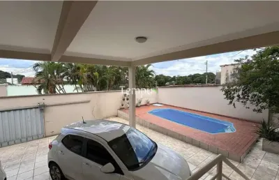 Casa com 5 quartos à venda na Avenida Manaus, Vila João Vaz, Goiânia