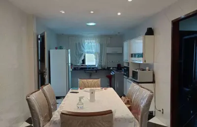 Casa para venda possui 310 metros quadrados com 4 quartos em vila emil - mesquita - rj