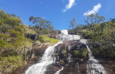 Chácara / sítio com 3 quartos à venda na Rua Vera Cruz, 710, Jardim Miguel Pereira, Miguel Pereira