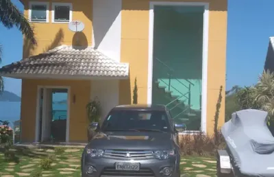 Belissima casa com vista panorãmica em mangaratib/muriqui rj
