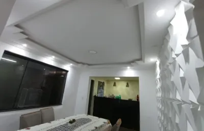 Casa com 2 quartos à venda na Rua da Chaminé, 00, BNH, Mesquita