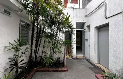 Prédio com 7 salas para alugar na Rua Jaceru, Vila Gertrudes, São Paulo