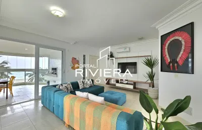Apartamento frontal ao mar, pé na areia com 5 suítes e elevador panorâmico