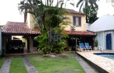 Casa em condomínio fechado com 5 quartos à venda na rua capitu, jacarepaguá, rio de janeiro, 336 m2 por r$ 1.600.000