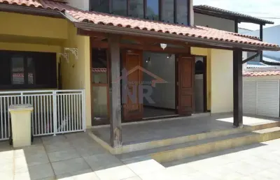 Casa em condomínio fechado com 5 quartos à venda na rua antônio candeia filho, freguesia (jacarepaguá), rio de janeiro, 305 m2 por r$ 1.190.000