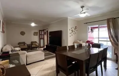 3 dormitórios com 1 suíte e vista mar no bairro do canto do forte/praia grande