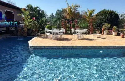 'casa de fazenda'. térrea, 5 suítes, terreno 2538m², piscina, pomar, salão.