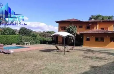 Casa 330m², terreno 1.500m². impecável e com muito charme -