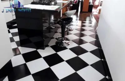 Casa nobre, 191m², ótimos acabamentos, em condomínio fechado, rodoanel.