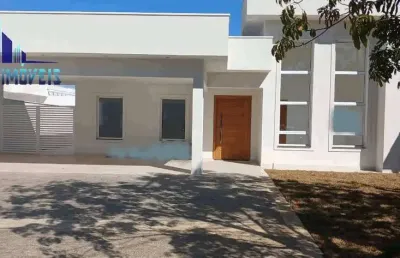 Casa térrea nova, pronta pra morar, piscina, fotovoltaico, área gourmet.