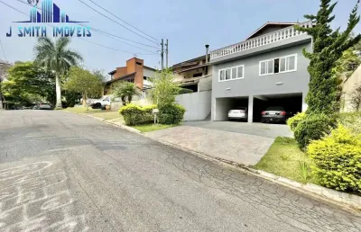 Casa campestre, 4 dorms (2 suítes), escritório, quiosque, churrasqueira.