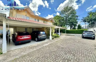 Casa impecável, lareira, churrasqueira, bar, home office. 3 dorms (1 suíte)