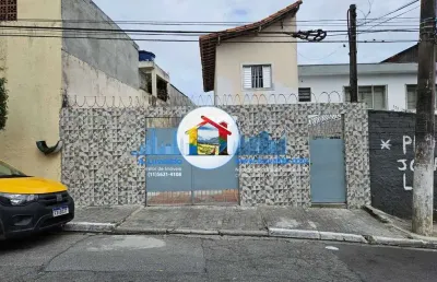 Casa térrea com 1 dormitório e cozinha americana e 1 vaga em americanópolis