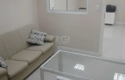 Com uma área privativa de 77.9m² e área total de 110.3m², essa sala é perfeita