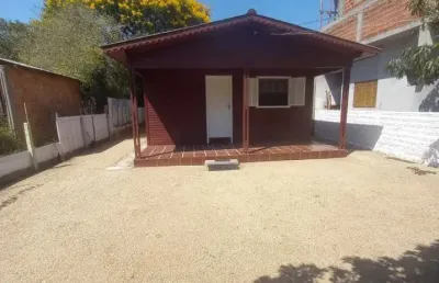 Casa com 3 quartos à venda na Rua Rua E, 17, Extrema, Porto Alegre
