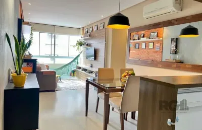 Apartamento com 2 quartos à venda na Rua Wilson Adnislen Freitas de Paiva Bueno, 41, Cavalhada, Porto Alegre