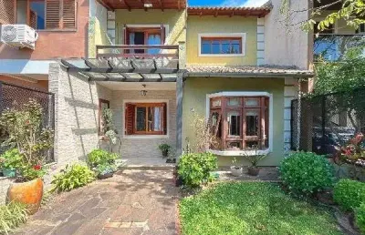 Casa em porto alegre, no bairro hípica, com 3 dormitório(s), e 2 banheiros, à venda.