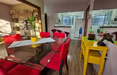Apartamento de 3 dormitórios todo reformado e mobiliado