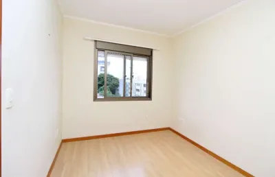 Apartamento de três dormitórios, suíte e uma vaga de garagem no bairro santana