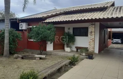 Casa com 3 quartos à venda na Estrada do Varejão, 7648, Lami, Porto Alegre